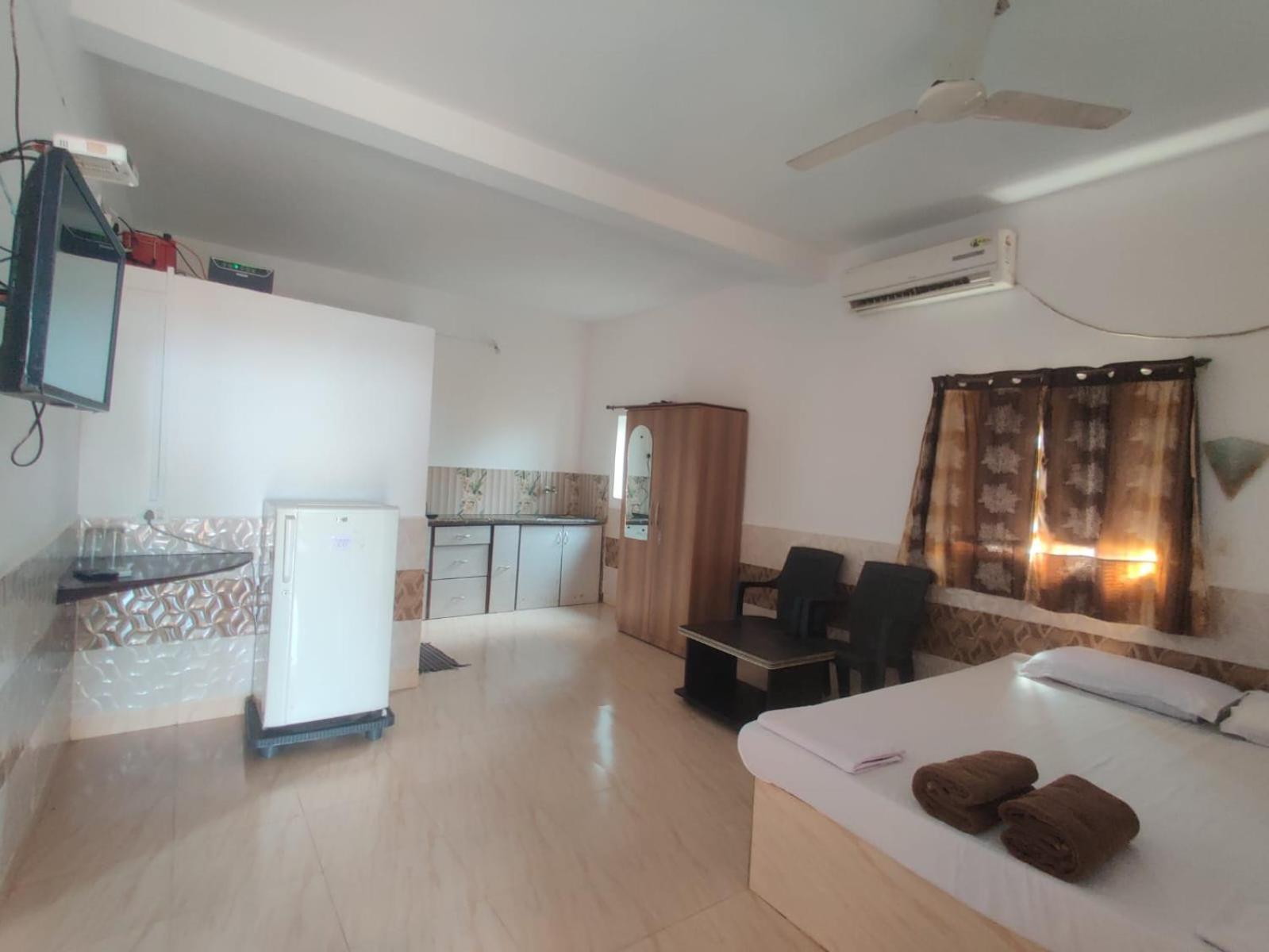 Leon Hide Out Guest House วัสกูดากามา ภายนอก รูปภาพ