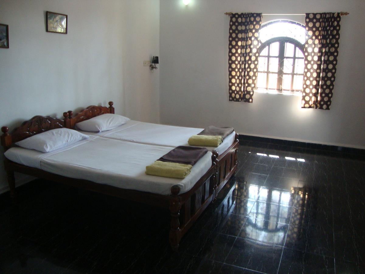 Leon Hide Out Guest House วัสกูดากามา ภายนอก รูปภาพ