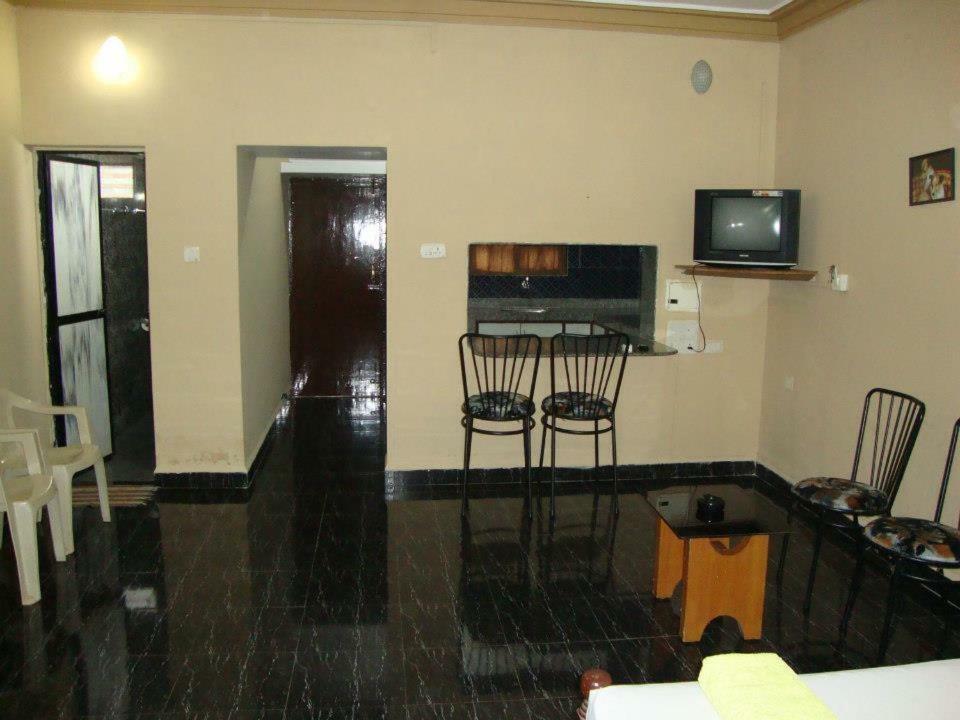 Leon Hide Out Guest House วัสกูดากามา ภายนอก รูปภาพ